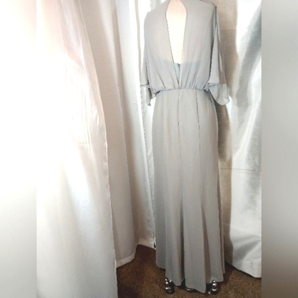 David's Bridal Evening Gown, Flutter Sleeves Zipper, Gray, open back, Long, 6 - Picture 5 of 14